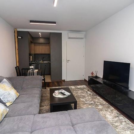 Georgi'S 1 Bedroom Quiet Apartment With Garage Sofia Exterior photo